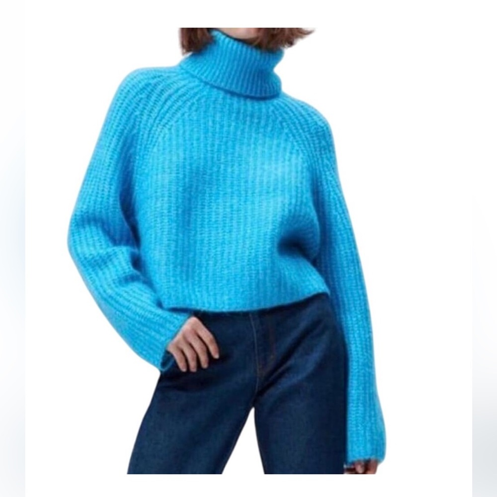 Zara sweater